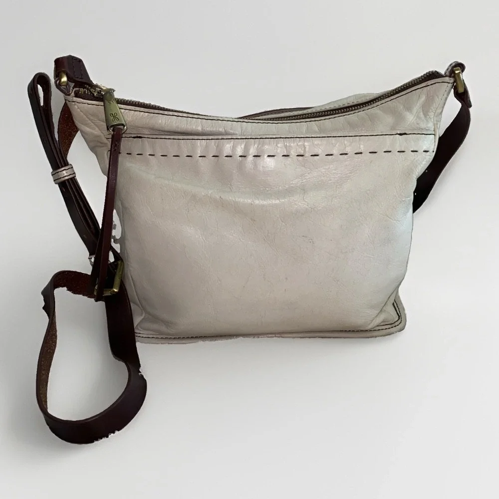 HOBO Aviva Cream Leather Crossbody Bag Ivory Adjustable Shoulder Purse